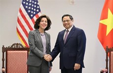 Premier vietnamita se reúne con secretaria de Comercio de Estados Unidos