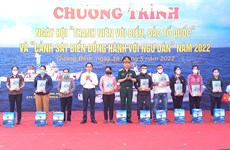 Jóvenes de provincia vietnamita de Quang Binh por proteger mar e islas de la Patria