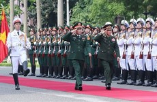 Jefe del Estado Mayor General del Ejército Popular de Vietnam se reúne con su homólogo laosiano