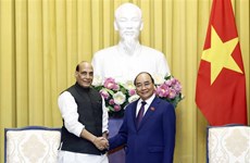 Cooperación eficaz en defensa contribuye a los lazos Vietnam-India