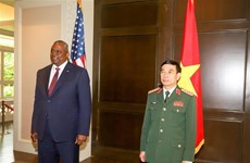 Vietnam agiliza cooperación en defensa con Singapur, Estados Unidos y Canadá