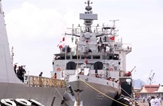 Flota de Armada india realiza visita de amistad a Ciudad Ho Chi Minh