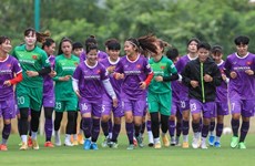 Selección femenina de fútbol de Vietnam realiza entrenamiento en Francia