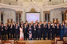 Vietnam y Hungría fomentan cooperación en educación