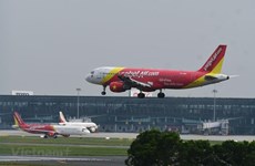 Aerolíneas vietnamitas sufren grandes pérdidas financieras por aumento de precios de combustibles