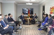 Presidente de Asamblea Nacional de Vietnam continúa actividades en Reino Unido