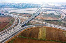 Construirán autopista que conecta localidades de Vietnam y China