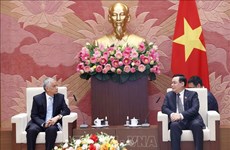 Vietnam y Laos amplían vínculos parlamentarios