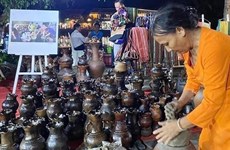 Celebran en Quang Nam exposición sobre patrimonios culturales nacionales