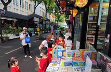Feria del Libro de Ciudad Ho Chi Minh fomenta el hábito de lectura en los niños