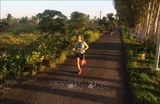 Hasta ocho mil 500 corredores se unen al Maratón Internacional del Delta del Mekong