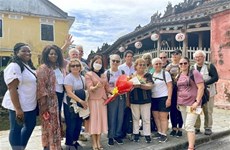 Vietnam por dar bienvenida a cinco millones de visitantes extranjeros este año
