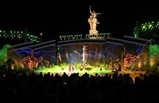 Celebran programa artístico en saludo a victoria de Dong Loc en Ha Tinh