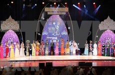 Concurso de belleza resalta traje tradicional de Vietnam en Europea 