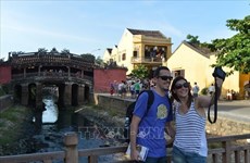 Ingreso por servicios turísticos de Vietnam reporta aumento alentador