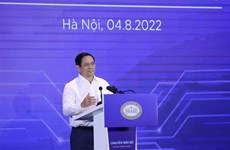 Primer ministro vietnamita reitera importancia de transformación digital en sector bancario