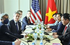 Canciller vietnamita asiste al 29º Foro Regional de ASEAN 