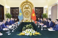Robustecen cooperación multifacética entre Vietnam y  Kazajistán 