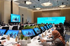 Vietnam llama a APEC a aumentar intercambios para impulsar política de apertura al turismo internacional