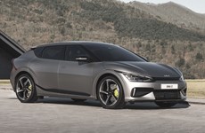 Indonesia insta a Tesla a invertir pronto en fábrica de vehículos eléctricos