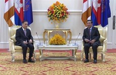 Dirigentes camboyanos prometen promover relaciones con Vietnam