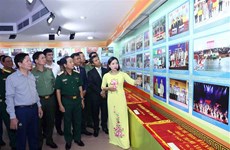Exposición en Hanoi resalta cooperación entre policías Vietnam-Camboya-Laos