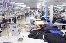 Exportaciones de confecciones y textiles de Vietnam seguirán creciendo este año
