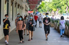 Emite Vietnam lista de grupos de personas obligados a llevar mascarillas