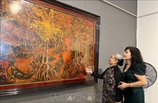 Ciudad Ho Chi Minh exhibe más de 150 objetos antiguos de arte