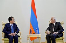 Intensifican lazos tradicionales Armenia deseo de intensificar lazos con Vietnam