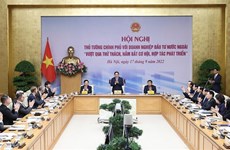 Primer Ministro de Vietnam reitera apoyo a inversiones extranjeras