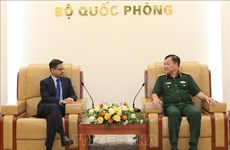 Viceministro de Defensa de Vietnam recibe a saliente embajador indio 