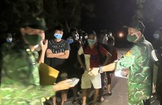 Long An recibe a 34 ciudadanos que regresan de Camboya