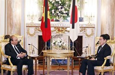 Presidente vietnamita dialoga con primer ministro japonés 