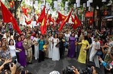 Conmemoran liberación de Hanoi con diversas actividades
