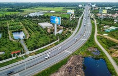 Proponen inversión para autopista que atraviesa Hung Yen