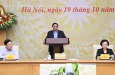 Premier de Vietnam reitera prioridad concedida a reforma administrativa