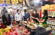 Trabajan por acercar productos vietnamitas a consumidores de Singapur