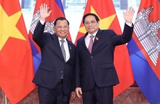 Premier vietnamita se reúne con presidente de Senado camboyano 