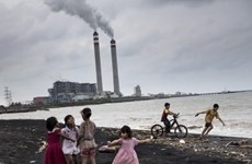 Indonesia lista para retirar centrales eléctricas de carbón en 2027