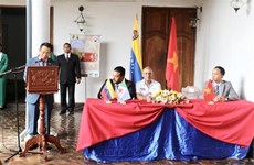 Vietnam y Venezuela impulsan cooperación entre localidades