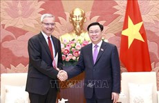 Vietnam atesora asociación estratégica con Francia, afirma presidente de Parlamento 