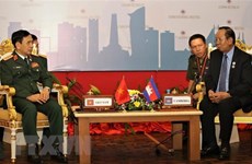 Vietnam busca promover cooperación en defensa con países vecinos 