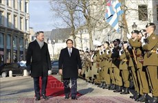 Ceremonia oficial de bienvenida al premier vietnamita en Luxemburgo