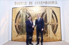 Primer ministro de Vietnam visita la Bolsa de Valores de Luxemburgo