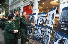 Celebran en Hanoi exposición sobre triunfo “Dien Bien Phu en el aire”