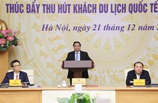 Premier vietnamita preside conferencia sobre atracción de turistas internacionales 