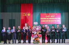 VNA y división militar 304 conmemoran aniversario del Ejército Popular
