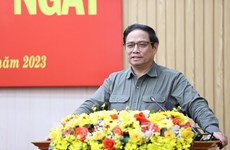 Premier vietnamita insta a identificar zona económica como nuevo motor de crecimiento