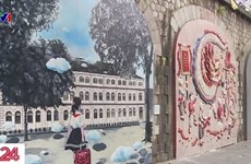 La calle del mural de Phung Hung revive